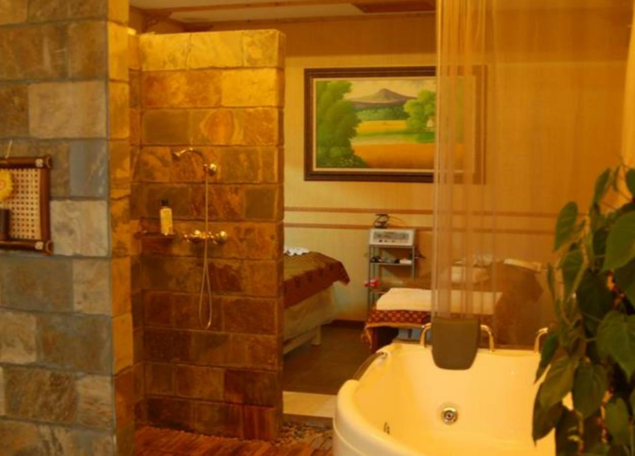 Noble Center Hotel Shanghai Luaran gambar